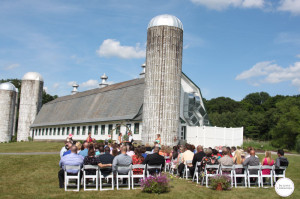 Making Wedding Traditions Personal At Perona Farms Lauren And